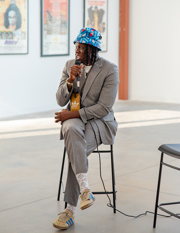 Living-Art-Cover Living-Art-Cover